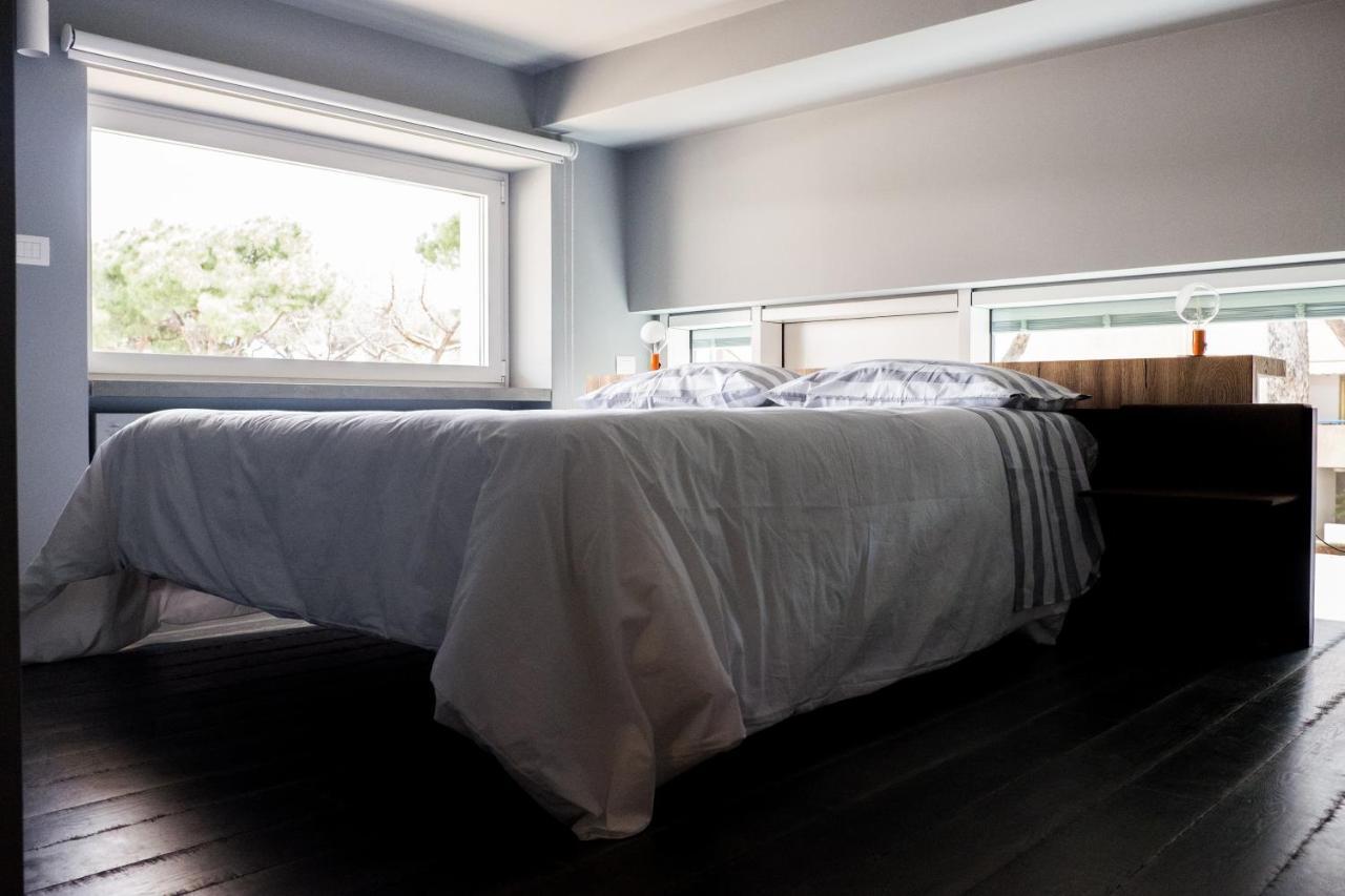 Апартаменты Grey Loft Полиньяно-а-Маре Экстерьер фото